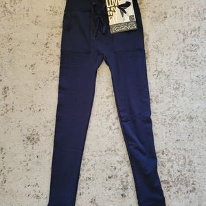 NWT Fleece Lined Leggings